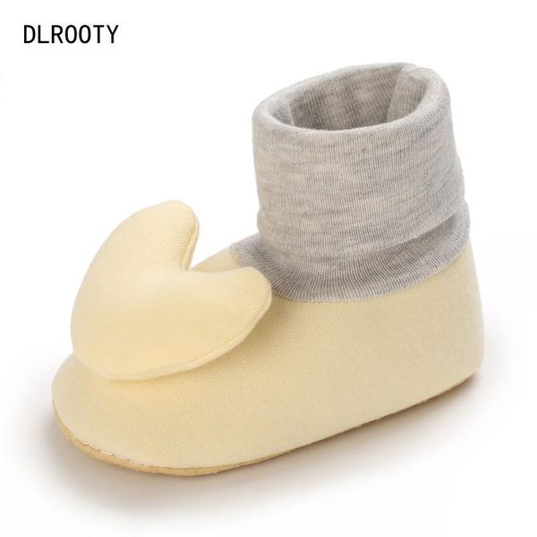 first walkers born baby socks shoes boy girl heart-shaped toddler booties cotton soft anti-slip warm infant crib
first walkers born baby socks shoes boy girl heart-shaped toddler booties cotton soft anti-slip warm infant crib