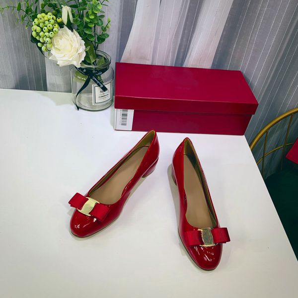 classic bow women's shoes with thick heel and round head patent leather work shoes thick-soled shallow flat french elegance1, Black
classic bow women's shoes with thick heel and round head patent leather work shoes thick-soled shallow flat french elegance1, Black