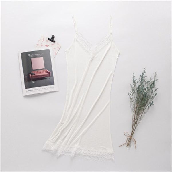 women's sleepwear spring and summer mulberry silk loose v-neck lace sling nightdress pajamas bottoming eyelash dress, Black;red
women's sleepwear spring and summer mulberry silk loose v-neck lace sling nightdress pajamas bottoming eyelash dress, Black;red