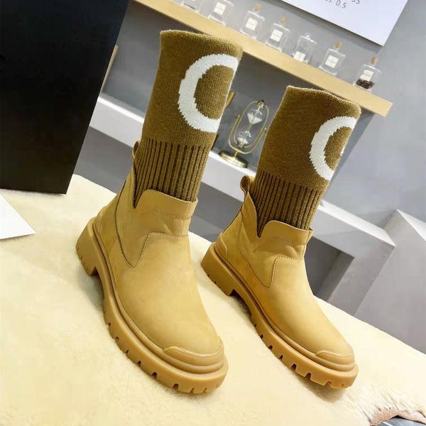 2021 luxury designer women snow boots leather print wool knitted sock ankle booties fashion autum winter outdoor warm comfortable ladies pla, Black
2021 luxury designer women snow boots leather print wool knitted sock ankle booties fashion autum winter outdoor warm comfortable ladies pla, Black