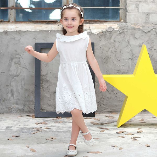 spring and summer girls' princess dress big v-neck open back pure cotton embroidery lace bow pure white wave skirt, Red;yellow
spring and summer girls' princess dress big v-neck open back pure cotton embroidery lace bow pure white wave skirt, Red;yellow