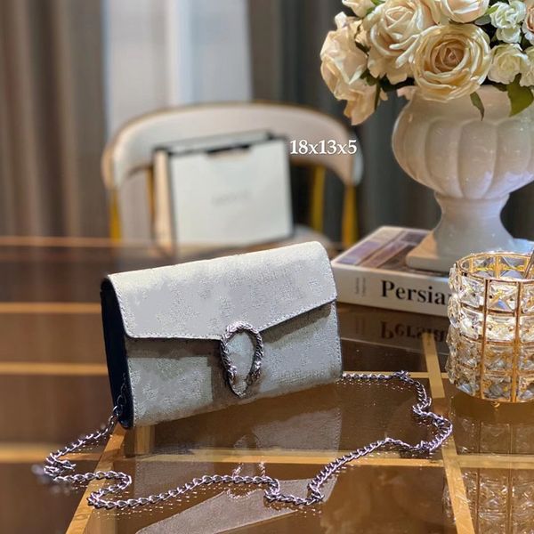 fashion bag designer classic bags messenger lu vdeng feng backpack handbag wallet key makeup beauty luxury star banquet cross sss
fashion bag designer classic bags messenger lu vdeng feng backpack handbag wallet key makeup beauty luxury star banquet cross sss