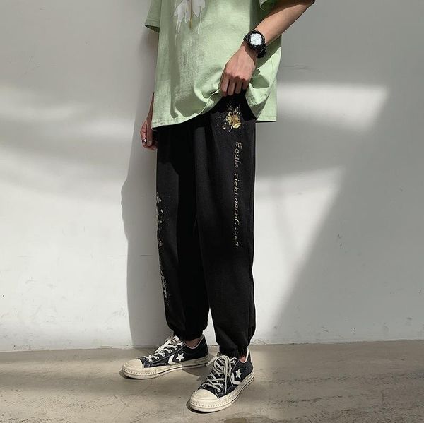 2021 summer simple nine-point casual pants men's korean version of the tide brand print loose-fitting teen hundred tie leggings, Black
2021 summer simple nine-point casual pants men's korean version of the tide brand print loose-fitting teen hundred tie leggings, Black