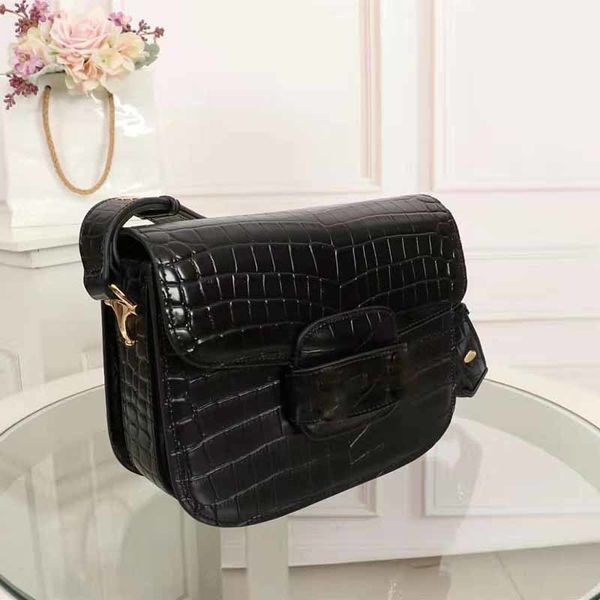 ladies's crossbody bags fashion saddle bag women's crocodile print chain s retro style handbag
ladies's crossbody bags fashion saddle bag women's crocodile print chain s retro style handbag