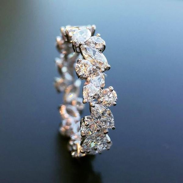wedding rings luxury female white crystal thin ring classic silver color charm bride leaf zircon engagement for women, Slivery;golden
wedding rings luxury female white crystal thin ring classic silver color charm bride leaf zircon engagement for women, Slivery;golden