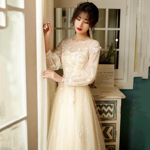 women noble temperament dresses champagne tulle with appliques evening party ball gown dress ethnic clothing, Red
women noble temperament dresses champagne tulle with appliques evening party ball gown dress ethnic clothing, Red
