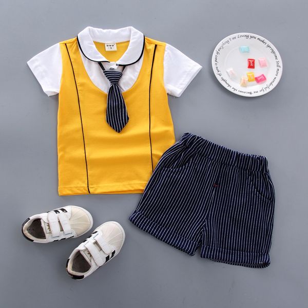 summer kids short sleeve set baby boy casual striped tie t-shirt + shorts set 2 pieces, White
summer kids short sleeve set baby boy casual striped tie t-shirt + shorts set 2 pieces, White