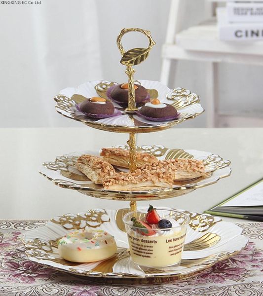 dishes & plates living room three-layer fruit plate golden embossed hollow cake stand fashion dessert table bread dish ceramic set
dishes & plates living room three-layer fruit plate golden embossed hollow cake stand fashion dessert table bread dish ceramic set