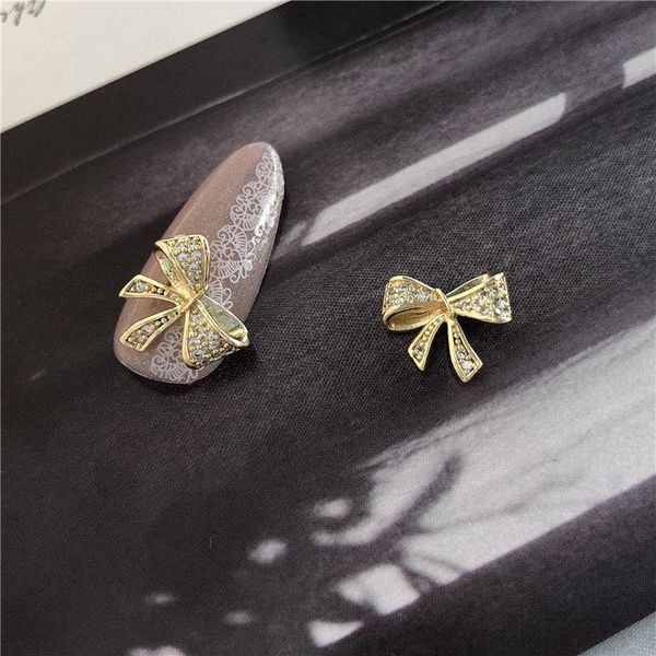 5pcs/lot luxury 3d zircon alloy bow nail art decorations crystal pearl rhinestones nails accessories jewelry supplies charms, Silver;gold
5pcs/lot luxury 3d zircon alloy bow nail art decorations crystal pearl rhinestones nails accessories jewelry supplies charms, Silver;gold
