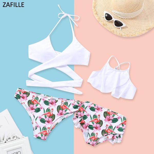 women's swimwear zafille summer family matching swimsuit mother daughter biquini mommy and me flower printed bikini women girls bandage, White;black
women's swimwear zafille summer family matching swimsuit mother daughter biquini mommy and me flower printed bikini women girls bandage, White;black