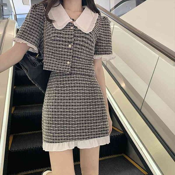 korea 2 piece set women summer elegant plaid peter pan collar short sleeve crop high waist ruffles a-line skirt, Gray
korea 2 piece set women summer elegant plaid peter pan collar short sleeve crop high waist ruffles a-line skirt, Gray