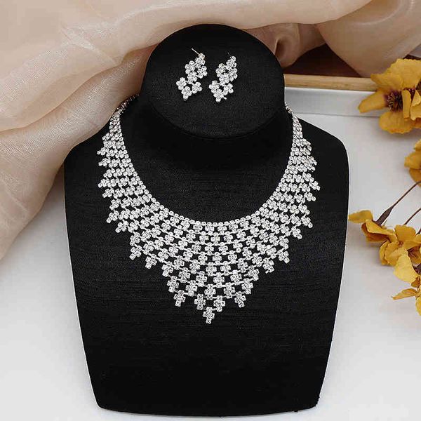 jewelry set popular necklace bridal diamond crystal necklace earrings set wedding accessories, Slivery;golden
jewelry set popular necklace bridal diamond crystal necklace earrings set wedding accessories, Slivery;golden