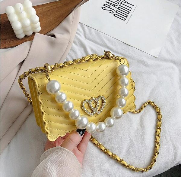 factory wholesale women handbag small fresh pearl chain bags sweet ladies wavy leather shoulder handbags plaid leathers fashion bag, Black;red
factory wholesale women handbag small fresh pearl chain bags sweet ladies wavy leather shoulder handbags plaid leathers fashion bag, Black;red