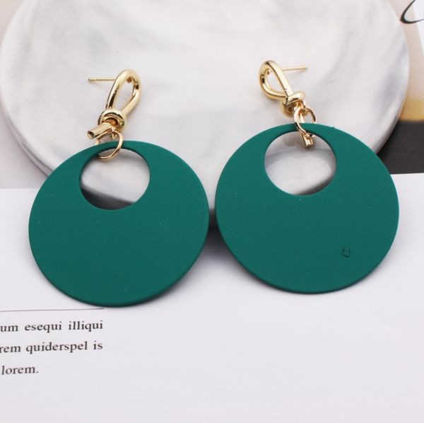 european and american net red metal paint circle stud female round face thin summer earrings, Golden;silver
european and american net red metal paint circle stud female round face thin summer earrings, Golden;silver