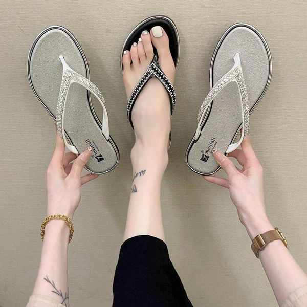 exclusive rhinestone flip flops women's fashion bling colored diamond sandals flat bottom classic female summer slippers, Black
exclusive rhinestone flip flops women's fashion bling colored diamond sandals flat bottom classic female summer slippers, Black