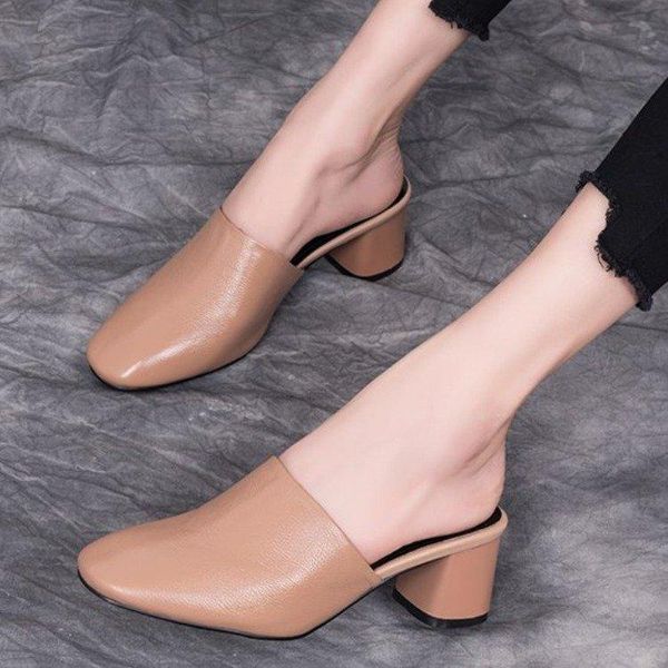 slippers 2021 plus size 35-40 women med square heel sandals mules summer shoes woman flip flops high pumps, Black
slippers 2021 plus size 35-40 women med square heel sandals mules summer shoes woman flip flops high pumps, Black