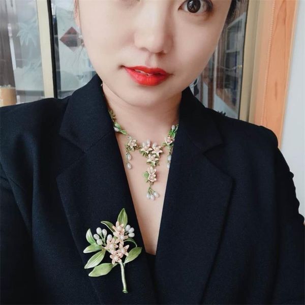 hair clips & barrettes orange flower fashion natural women's bracelet half hole pearl clothing accessories necklace brooch, Golden;silver
hair clips & barrettes orange flower fashion natural women's bracelet half hole pearl clothing accessories necklace brooch, Golden;silver
