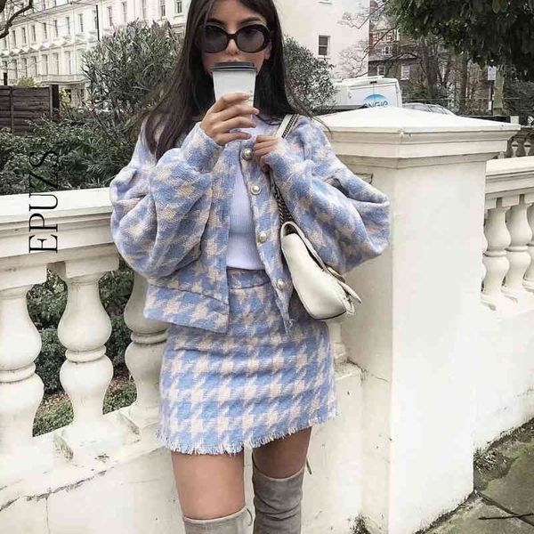 vintage sweet women pearl button check gingham plaid blazer high waist a line mini short skirts long sleeve suits 2 pieces set 210430, White
vintage sweet women pearl button check gingham plaid blazer high waist a line mini short skirts long sleeve suits 2 pieces set 210430, White