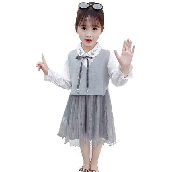 girls clothes flower embroidery blouse + mesh dress set est s spring children's 210527, White
girls clothes flower embroidery blouse + mesh dress set est s spring children's 210527, White