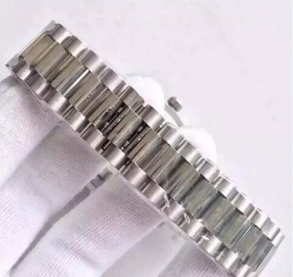 automatic men mechanical watches 40/36mm men's sapphire fashion watch montres, Slivery;golden
automatic men mechanical watches 40/36mm men's sapphire fashion watch montres, Slivery;golden