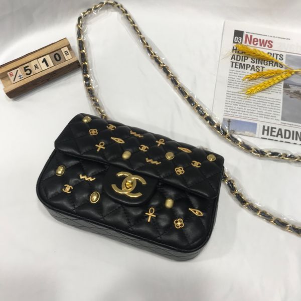 new luxury women leather handbag pu shoulder bag brand designer crossbody small fashion ladies bags q1110
new luxury women leather handbag pu shoulder bag brand designer crossbody small fashion ladies bags q1110