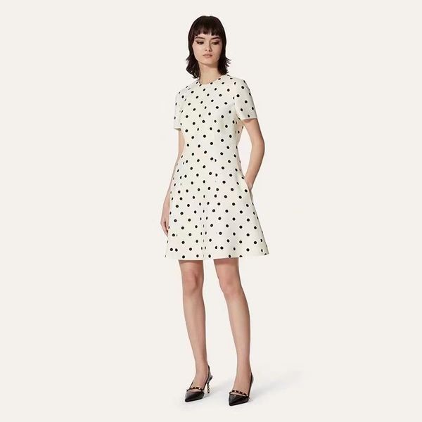 casual dresses 2021 spring summer dress women dot printed short office lady, Black;gray
casual dresses 2021 spring summer dress women dot printed short office lady, Black;gray