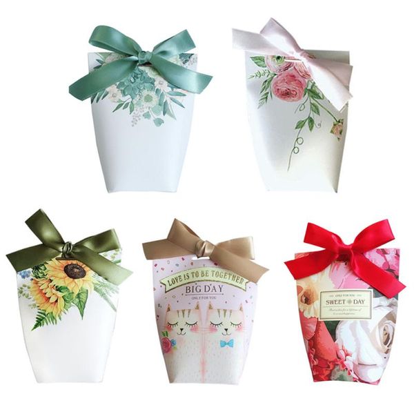 gift wrap 10pcs candy box for party baby shower paper chocolate boxes package wedding favors bag with ribbons christmas supplies
gift wrap 10pcs candy box for party baby shower paper chocolate boxes package wedding favors bag with ribbons christmas supplies