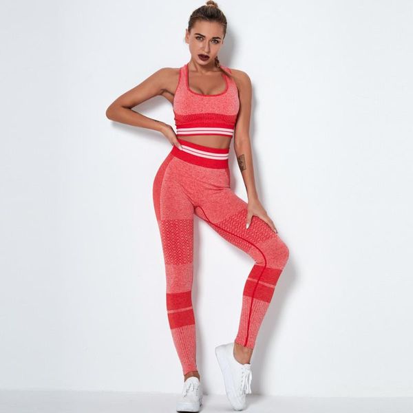 yoga outfit women's seamless 2 piece knitted hollow out fitness exercise set bulift breathable speed dry
yoga outfit women's seamless 2 piece knitted hollow out fitness exercise set bulift breathable speed dry