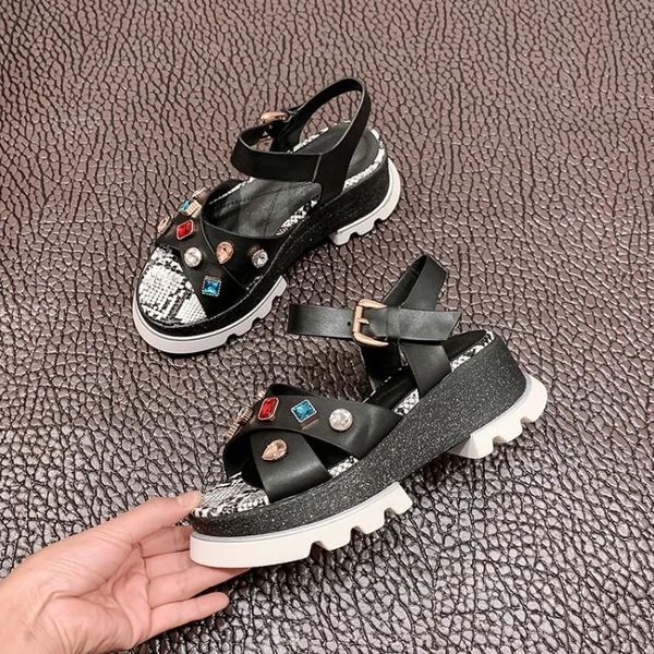 women sandals cow leather rome style black color crystal buckle strap open toe high heels beaches party
women sandals cow leather rome style black color crystal buckle strap open toe high heels beaches party