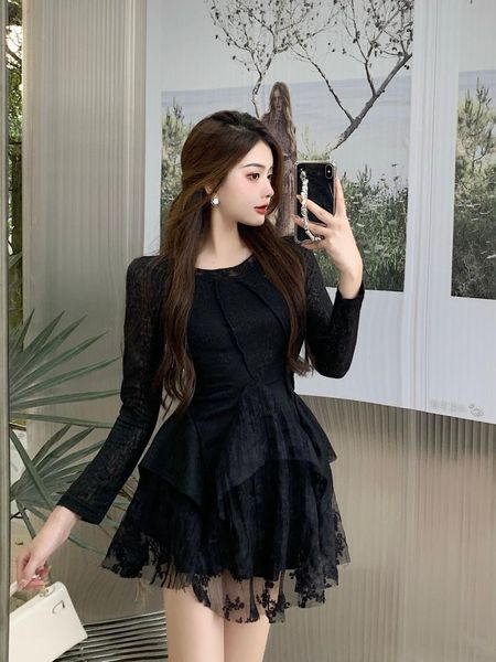 casual dresses pure style black lace dress women's spring and autumn 2021 long sleeve small man waist closing cake fashion, Black;gray
casual dresses pure style black lace dress women's spring and autumn 2021 long sleeve small man waist closing cake fashion, Black;gray