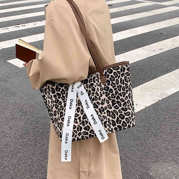 2022 factory outlet popular this year style fashion capacity one shoulder portable care extra large bag for women k2as
2022 factory outlet popular this year style fashion capacity one shoulder portable care extra large bag for women k2as