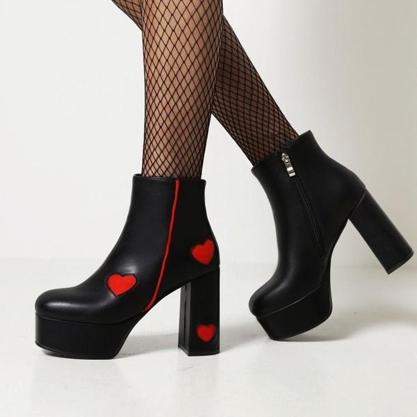 boots 2021 autumn and winter fashion square head thick heel short women's sole waterproof platform black
boots 2021 autumn and winter fashion square head thick heel short women's sole waterproof platform black