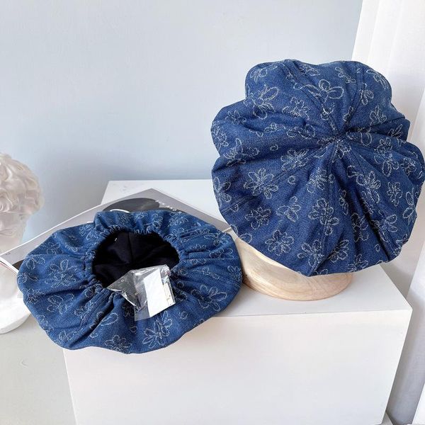 berets 2021 beret for women japanese style autumn denim big clouds fashion lady flower hat leisure painter, Blue;gray
berets 2021 beret for women japanese style autumn denim big clouds fashion lady flower hat leisure painter, Blue;gray