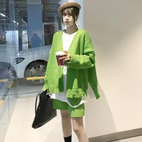 women's tracksuits 2021 women autumn elegant 2 piece set female knit v neck single breasted cardigan wide leg shorts lady casual solid, Gray
women's tracksuits 2021 women autumn elegant 2 piece set female knit v neck single breasted cardigan wide leg shorts lady casual solid, Gray