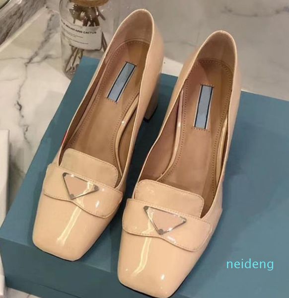 big fashion luxury designer height 7.0cm nude large sole high heels with black silver wedding bottoming shoes women's square head high
big fashion luxury designer height 7.0cm nude large sole high heels with black silver wedding bottoming shoes women's square head high