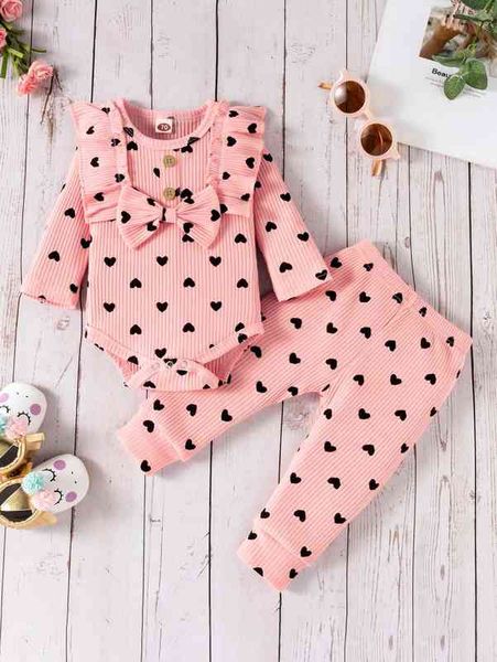 baby heart print bow front ruffle trim bodysuit & sweatpants she, White
baby heart print bow front ruffle trim bodysuit & sweatpants she, White