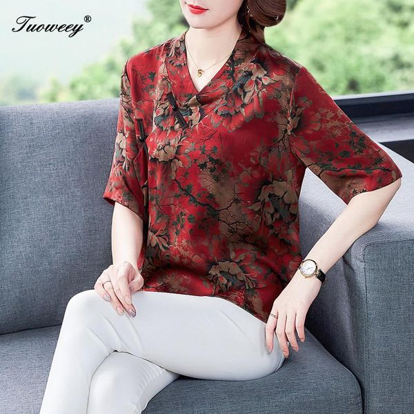 summer autumn style women chiffon blouse shirts casual button loose elegant v neck short sleeve floral print blusas women's blouses &, White
summer autumn style women chiffon blouse shirts casual button loose elegant v neck short sleeve floral print blusas women's blouses &, White