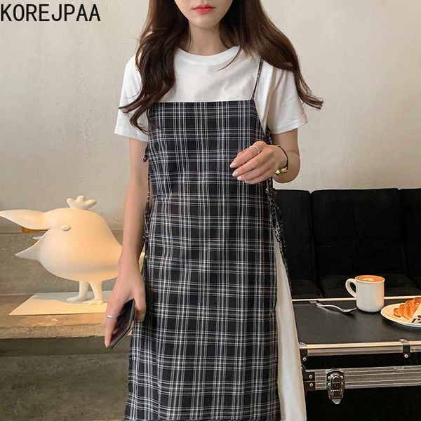 korejpaa women set summer korean chic retro round neck loose t-shirt side straps plaid suspenders dress two-piece suits 210526, White
korejpaa women set summer korean chic retro round neck loose t-shirt side straps plaid suspenders dress two-piece suits 210526, White