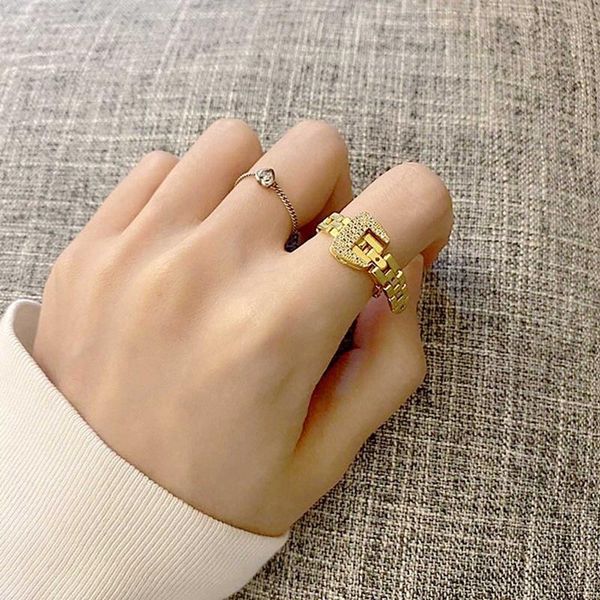 wedding rings european and american exaggerate design metal soft chain crystal belt buckle ring fashion female jewelry, Slivery;golden
wedding rings european and american exaggerate design metal soft chain crystal belt buckle ring fashion female jewelry, Slivery;golden