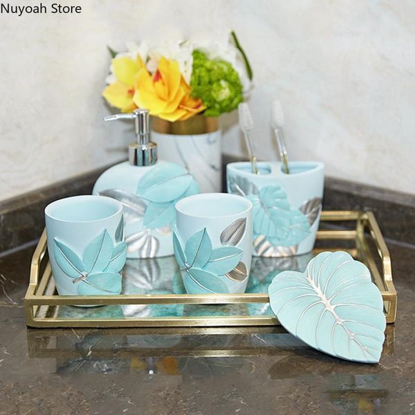 nordic light luxury resin green leaf bathroom supplies toothpaste dispenser/toothbrush holder decoration accessories bath accessory set
nordic light luxury resin green leaf bathroom supplies toothpaste dispenser/toothbrush holder decoration accessories bath accessory set