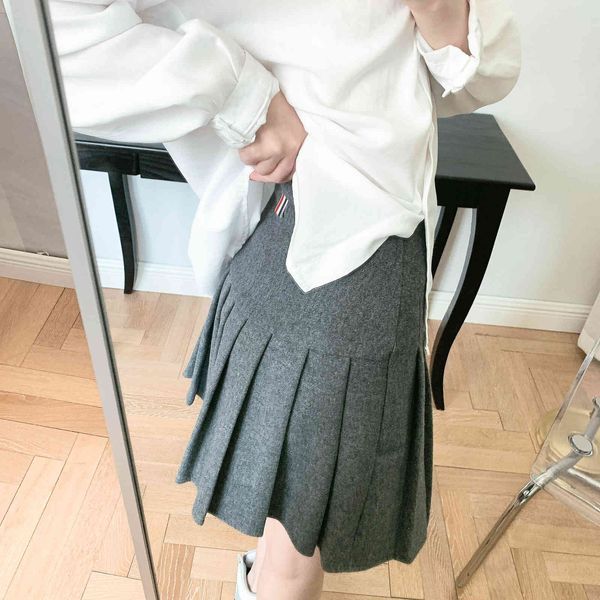 21 autumn and winter new tb wool tweed women's college grey pleated short high waist slim a-line skirt, White
21 autumn and winter new tb wool tweed women's college grey pleated short high waist slim a-line skirt, White