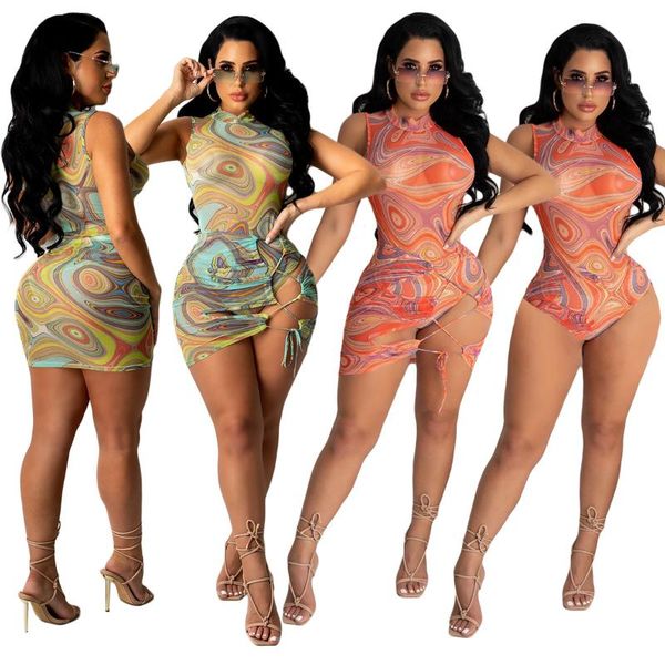 women's swimwear patchwork color block see through sheer mesh mini dress mock neck sleeveless ruched short, White;black
women's swimwear patchwork color block see through sheer mesh mini dress mock neck sleeveless ruched short, White;black