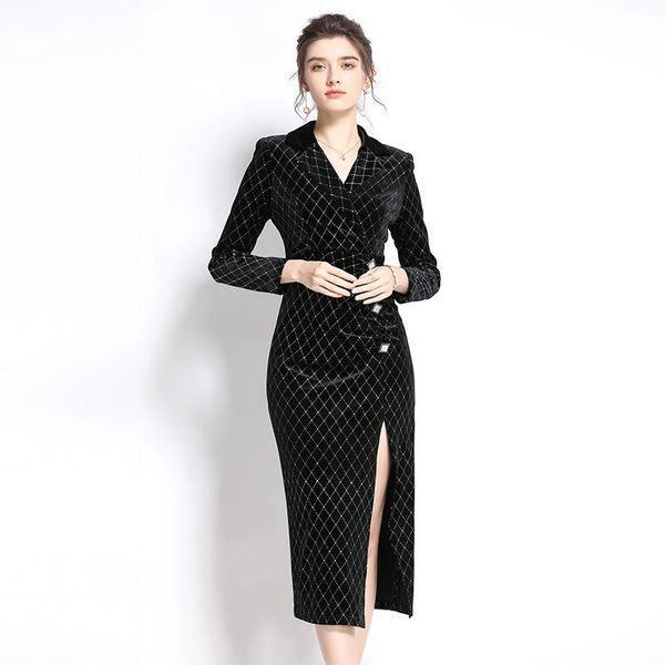 casual dresses luxury quality women notched collar velvet dress elegant fall winter glittering diamonds button split bodycoy midi party, Black;gray
casual dresses luxury quality women notched collar velvet dress elegant fall winter glittering diamonds button split bodycoy midi party, Black;gray