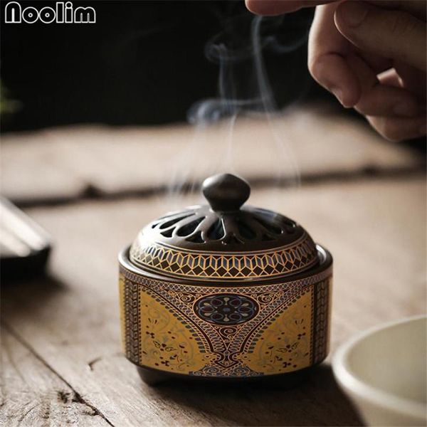 fragrance lamps ceramic cloisonne coil incense burner crafts decorations furnace holder creative home teahouse censer
fragrance lamps ceramic cloisonne coil incense burner crafts decorations furnace holder creative home teahouse censer