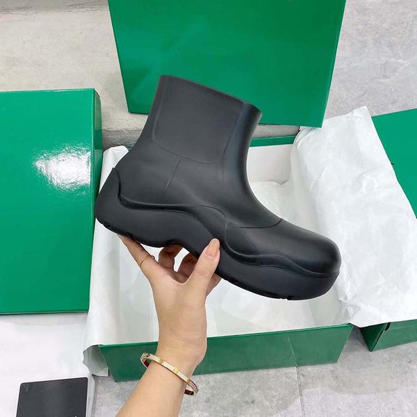 women designer boots martin desert kiwi green jelly booties western boot er real leather coarse non-slip winter shoes rainboots 02, Black
women designer boots martin desert kiwi green jelly booties western boot er real leather coarse non-slip winter shoes rainboots 02, Black