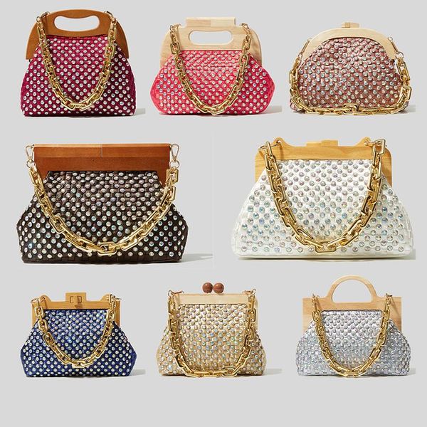 evening bags rhinestone handbags fall/winter 2021 retro portable chain wooden clip round buckle shoulder bag messenger
evening bags rhinestone handbags fall/winter 2021 retro portable chain wooden clip round buckle shoulder bag messenger