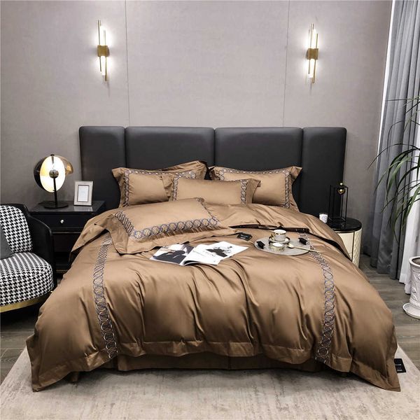 style high-end embroidered bedding soft decoration model room pure cotton horse cotton four piece home textile
style high-end embroidered bedding soft decoration model room pure cotton horse cotton four piece home textile