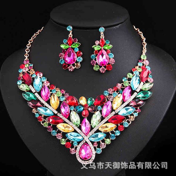 jewelry set colorful exaggerated crystal glass bride necklace earring set alloy a0909, Slivery;golden
jewelry set colorful exaggerated crystal glass bride necklace earring set alloy a0909, Slivery;golden
