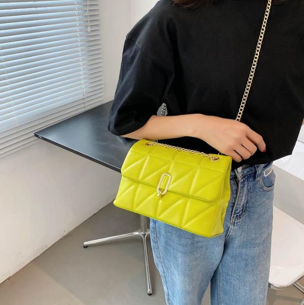 fashion women's bag 2021 spring/summer style trendy chain crossbody single shoulder soft leather bags
fashion women's bag 2021 spring/summer style trendy chain crossbody single shoulder soft leather bags