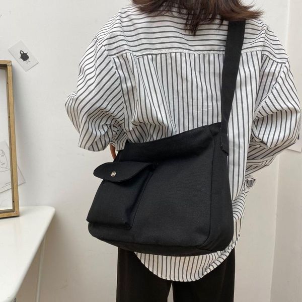 casual solid color messenger bag ladies large capacity shoulder women's versatile canvas diagonal cross body
casual solid color messenger bag ladies large capacity shoulder women's versatile canvas diagonal cross body